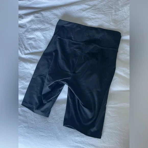 All In Motion High Rise Bike Shorts - Picture 2 of 3